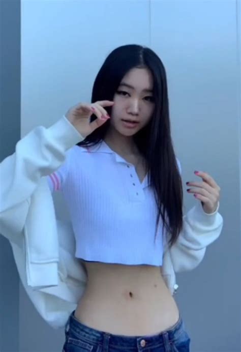 asian belly button